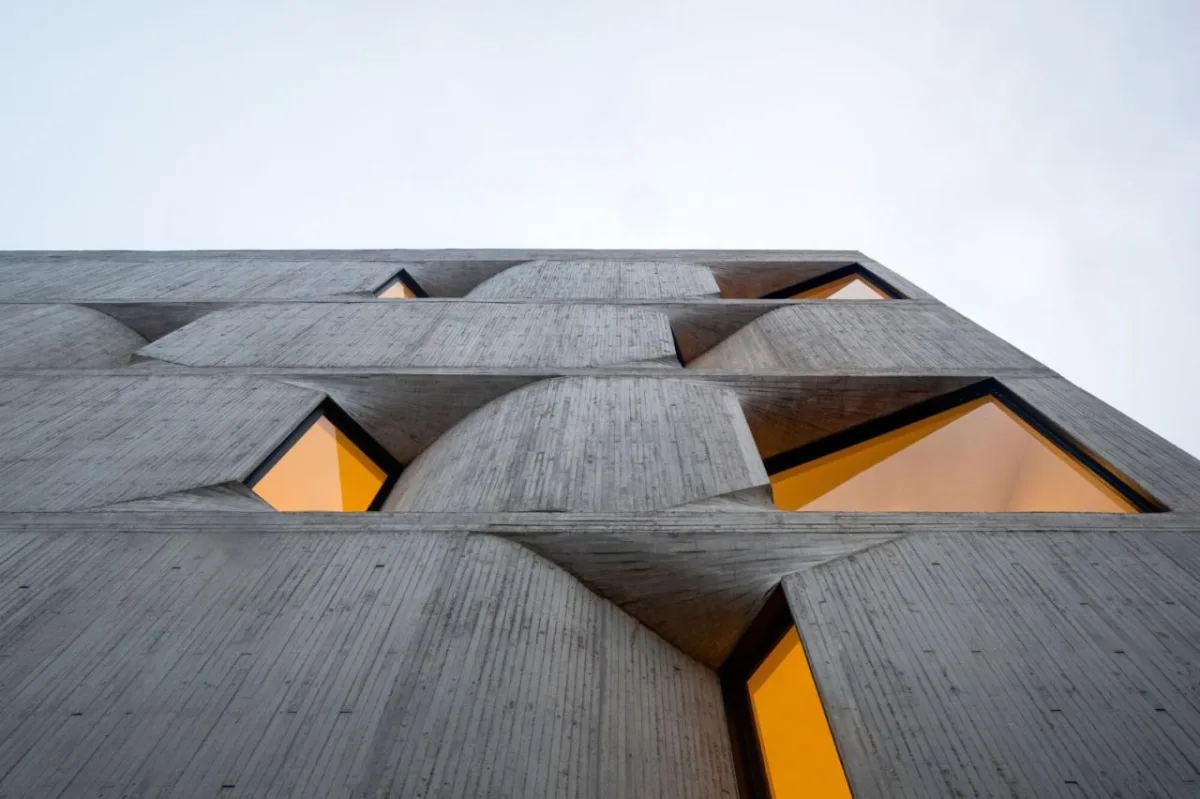 BIM建筑|DL1310 大楼 / Young & Ayata + Michan Architecture