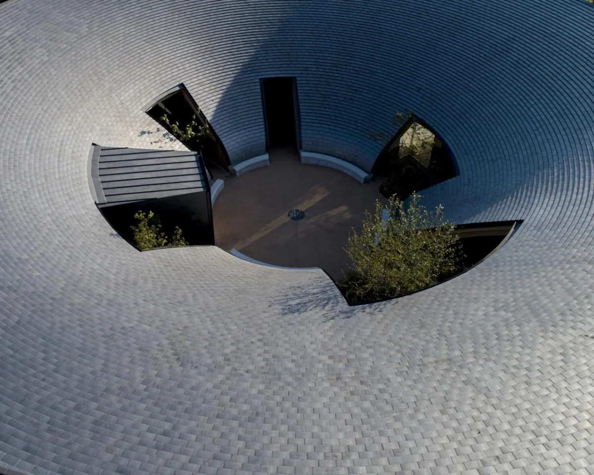 BIM建筑|天空之皿 / NKS Architects