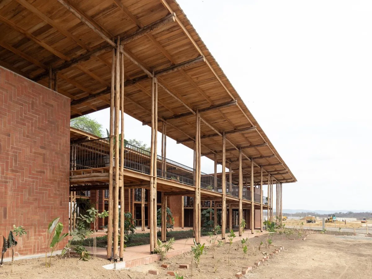 BIM建筑|织工社区生产力发展中心 / Natura Futura Arquitectura + Juan Carlos Bamba