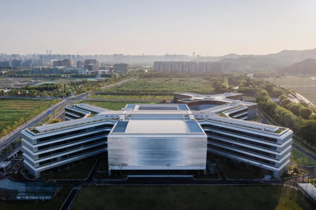 BIM建筑|Education Hub：HIS杭州国际学校 / 朱培栋-line+建筑事务所、gad