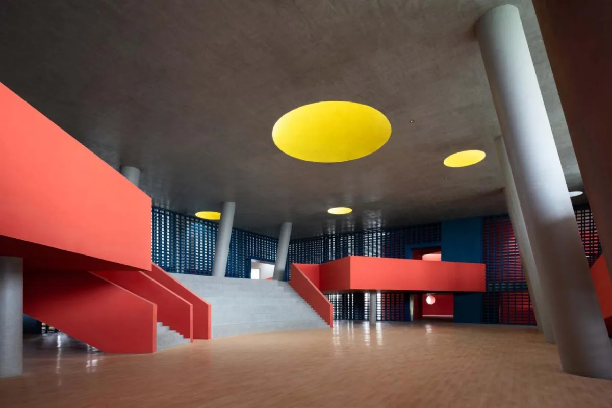 BIM建筑|海口江东寰岛实验学校 / 迹·建筑事务所