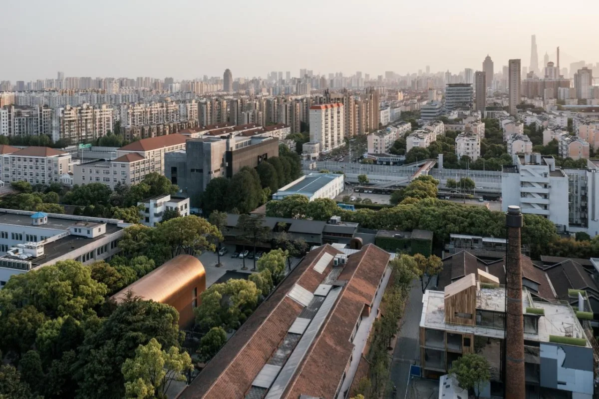 BIM建筑|全金属外壳：铜堡 / Wutopia Lab