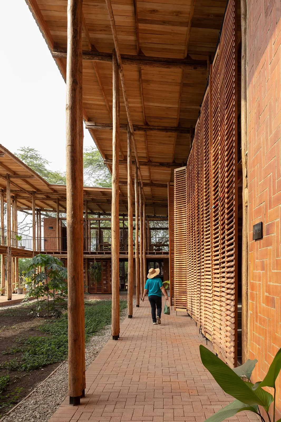BIM建筑|织工社区生产力发展中心 / Natura Futura Arquitectura + Juan Carlos Bamba