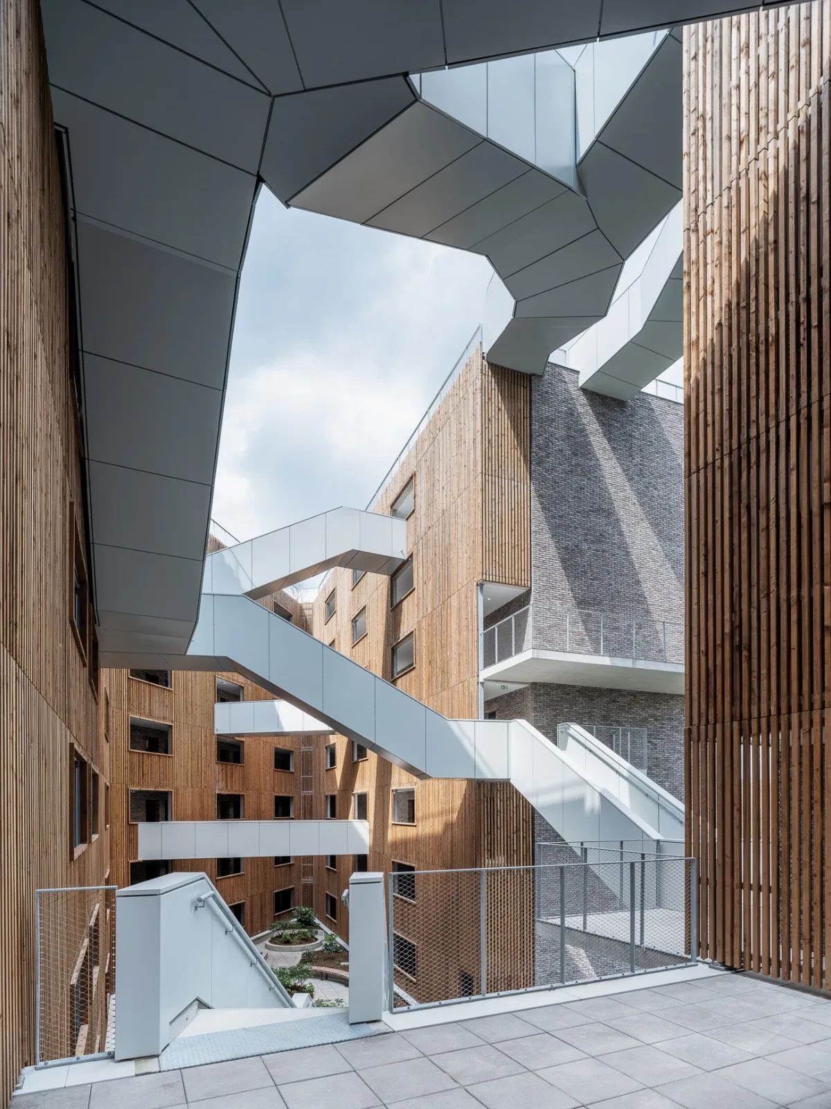 BIM建筑|法国巴黎国际大学城中国学舍 / 非常建筑 + CAAU