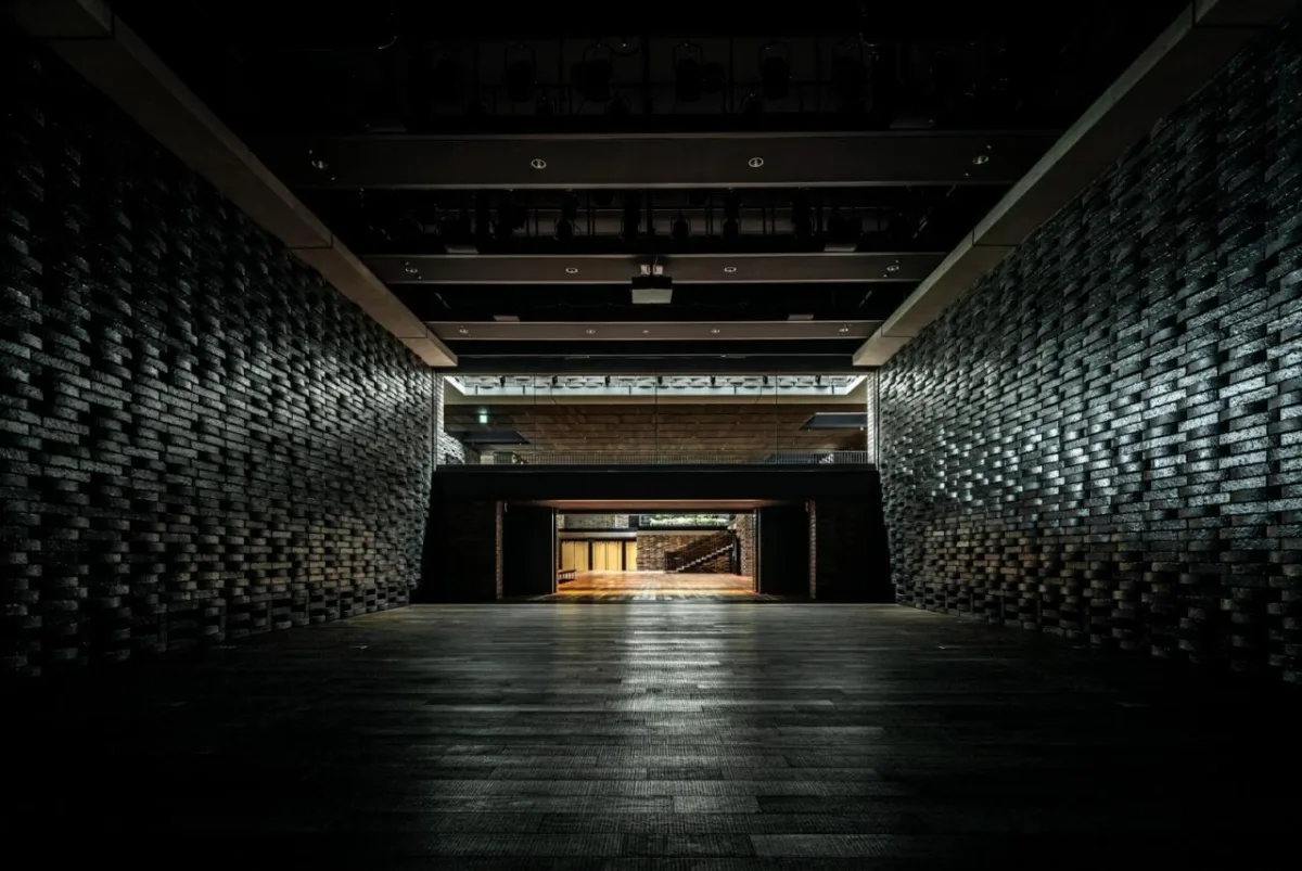 BIM建筑|枚方表演与视觉艺术中心 / 日建设计