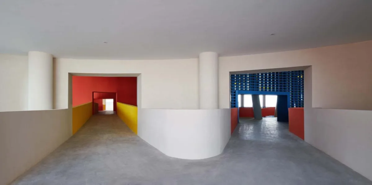 BIM建筑|海口江东寰岛实验学校 / 迹·建筑事务所