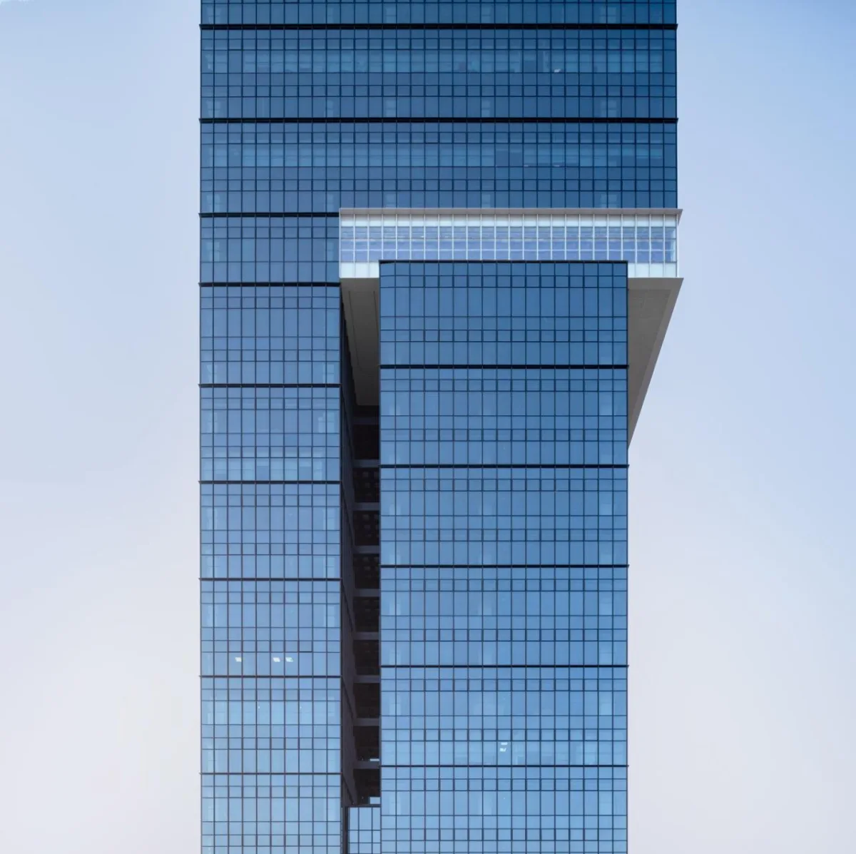 BIM建筑|广州南站发现广场：让建筑成为城市景观 / XAA建筑事务所