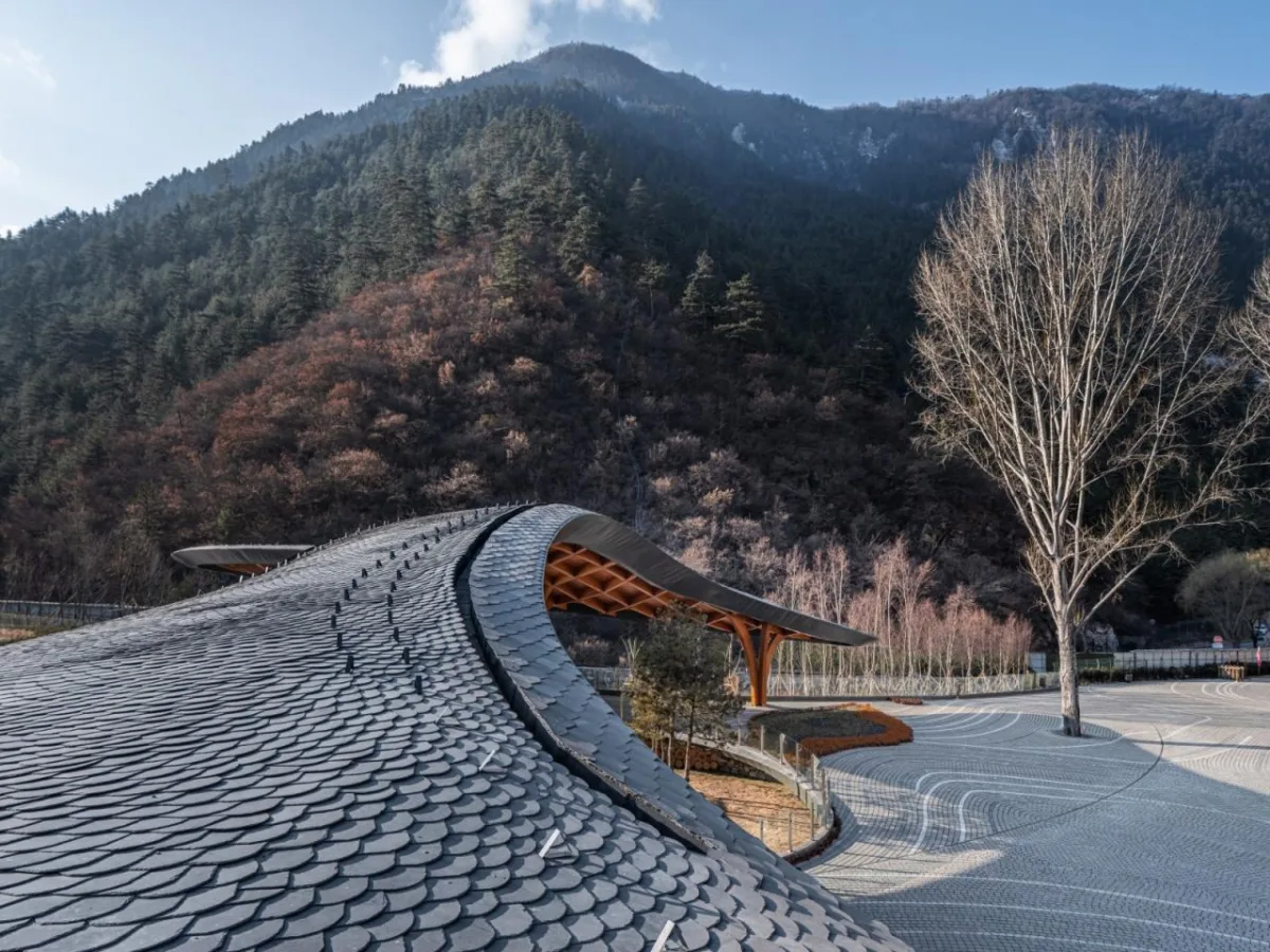 BIM建筑|九寨沟景区沟口立体式游客服务中心 / 清华大学建筑设计研究院
