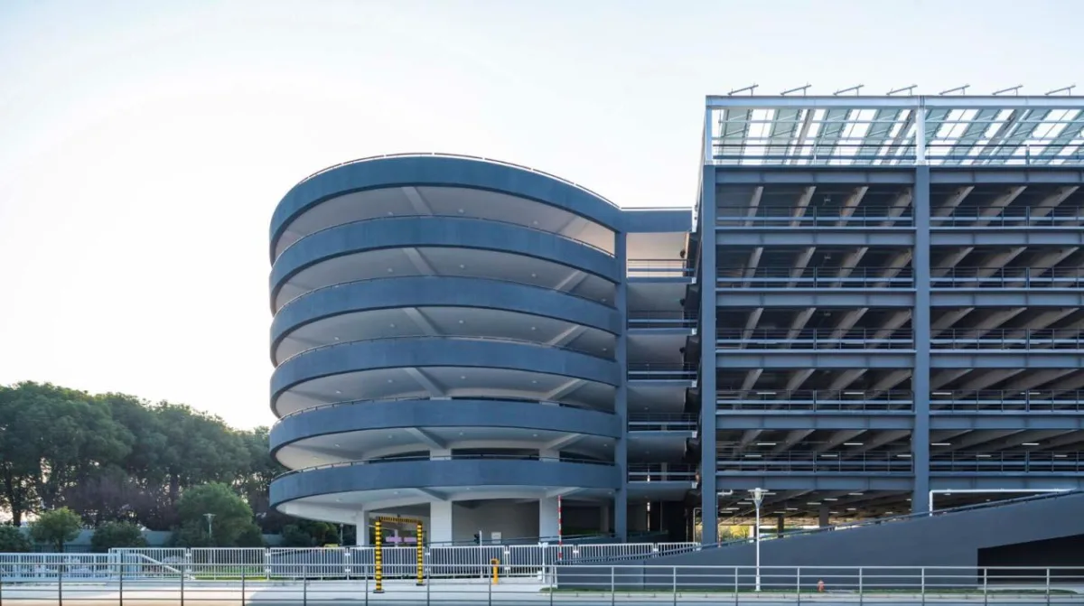 BIM建筑|三区博世汽车部件项目S215停车楼（一期 ）/ 中衡设计集团