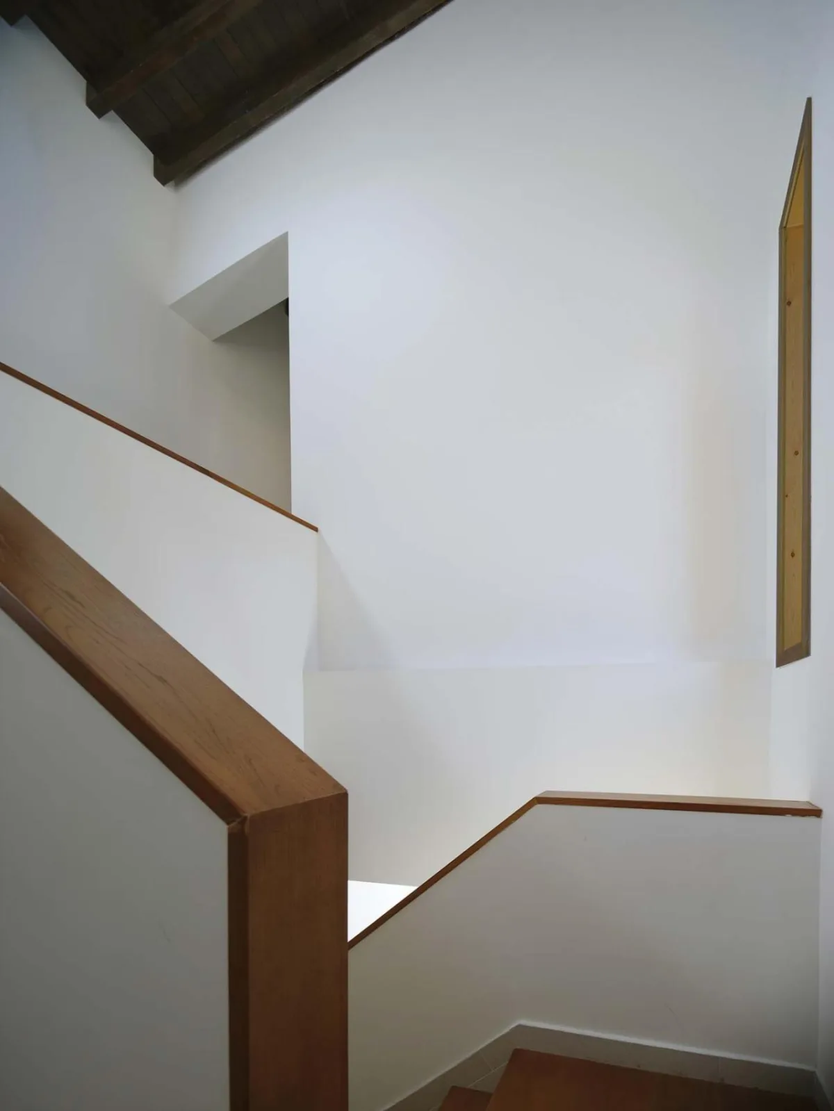 BIM建筑|雪山下的碉房-西藏嘎玛溪卡民宿 / hyperSity Architects
