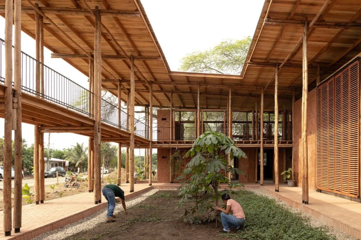 BIM建筑|织工社区生产力发展中心 / Natura Futura Arquitectura + Juan Carlos Bamba