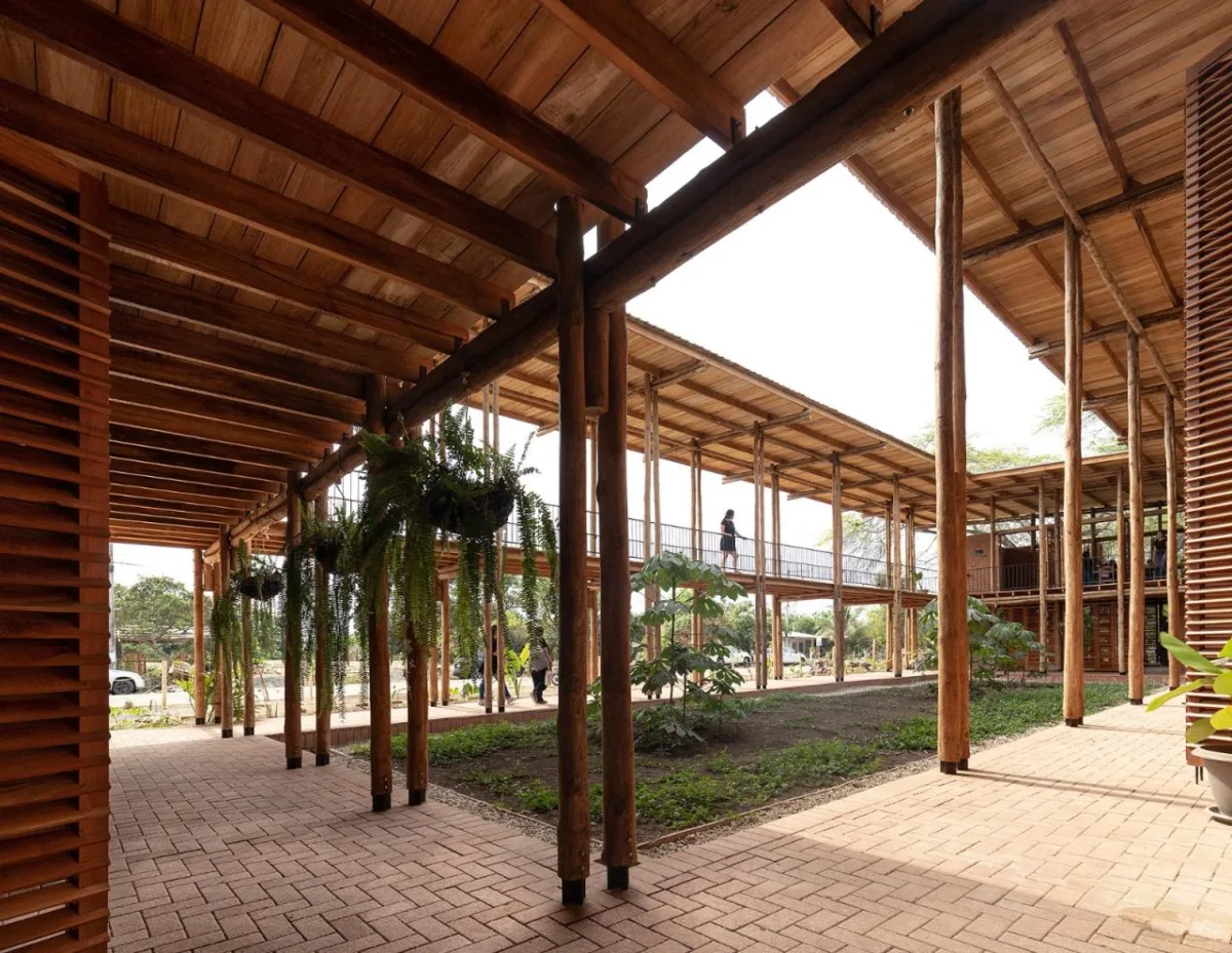 BIM建筑|织工社区生产力发展中心 / Natura Futura Arquitectura + Juan Carlos Bamba