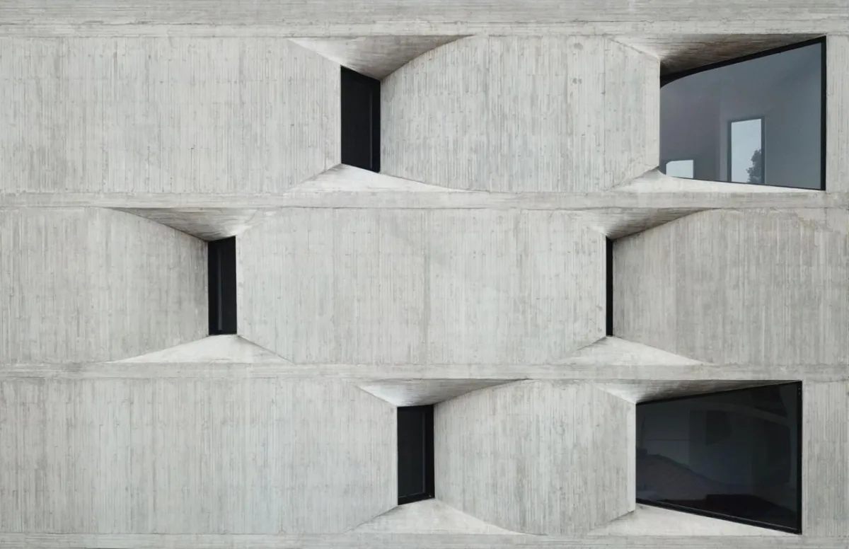 BIM建筑|DL1310 大楼 / Young & Ayata + Michan Architecture