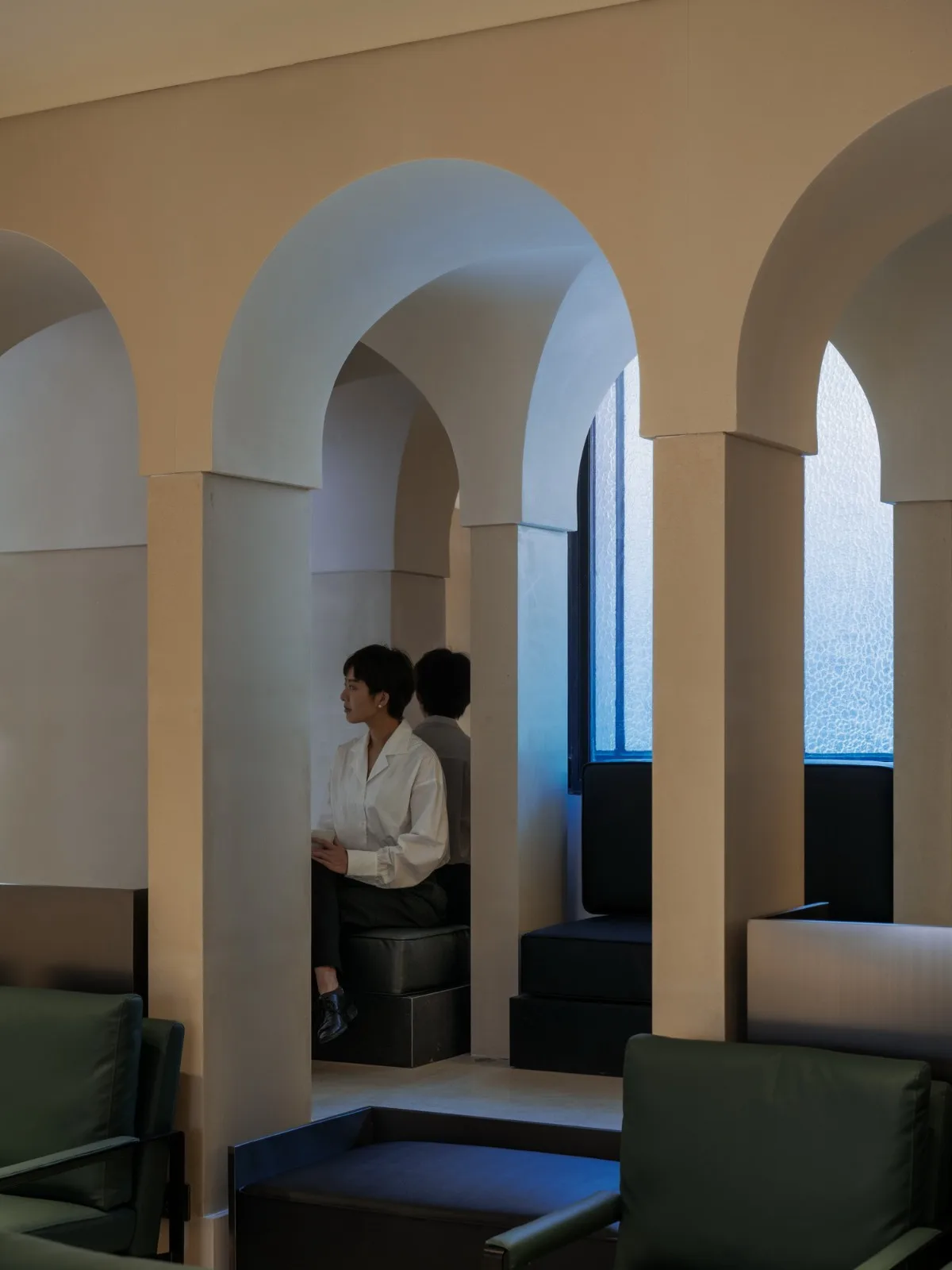 BIM建筑|Piazza in a room：Mapoly Coffee满坡栗咖啡(历史博物馆店) / Wutopia Lab