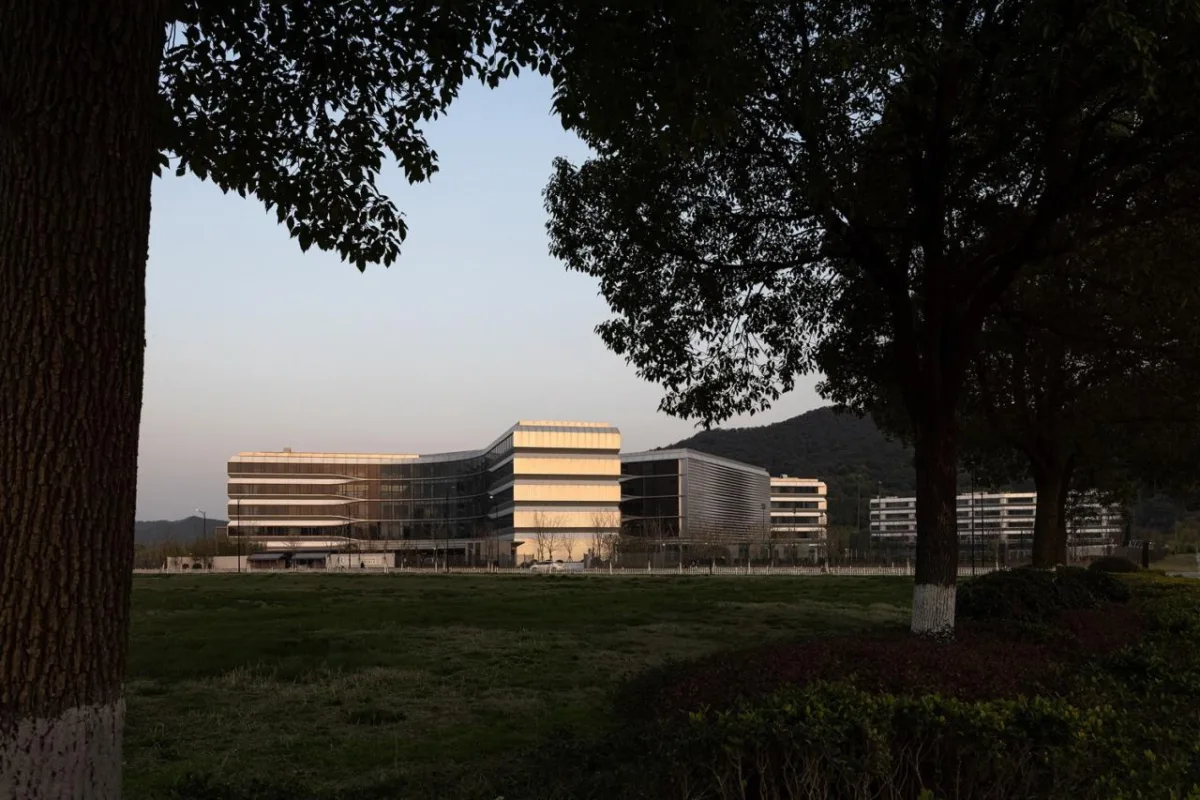 BIM建筑|Education Hub：HIS杭州国际学校 / 朱培栋-line+建筑事务所、gad