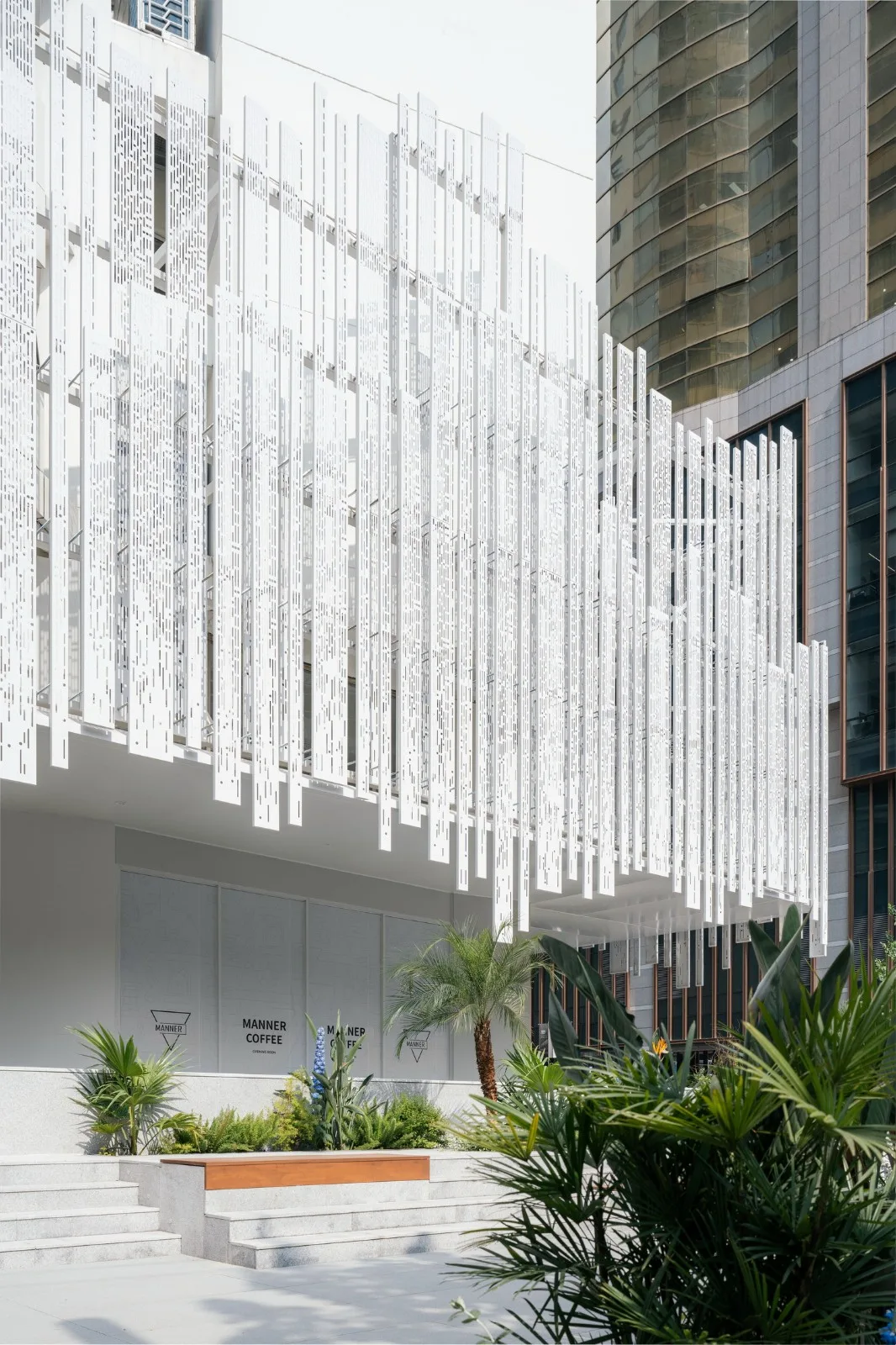 BIM建筑|钢雨：德必上海书城WE改造设计 / Wutopia Lab