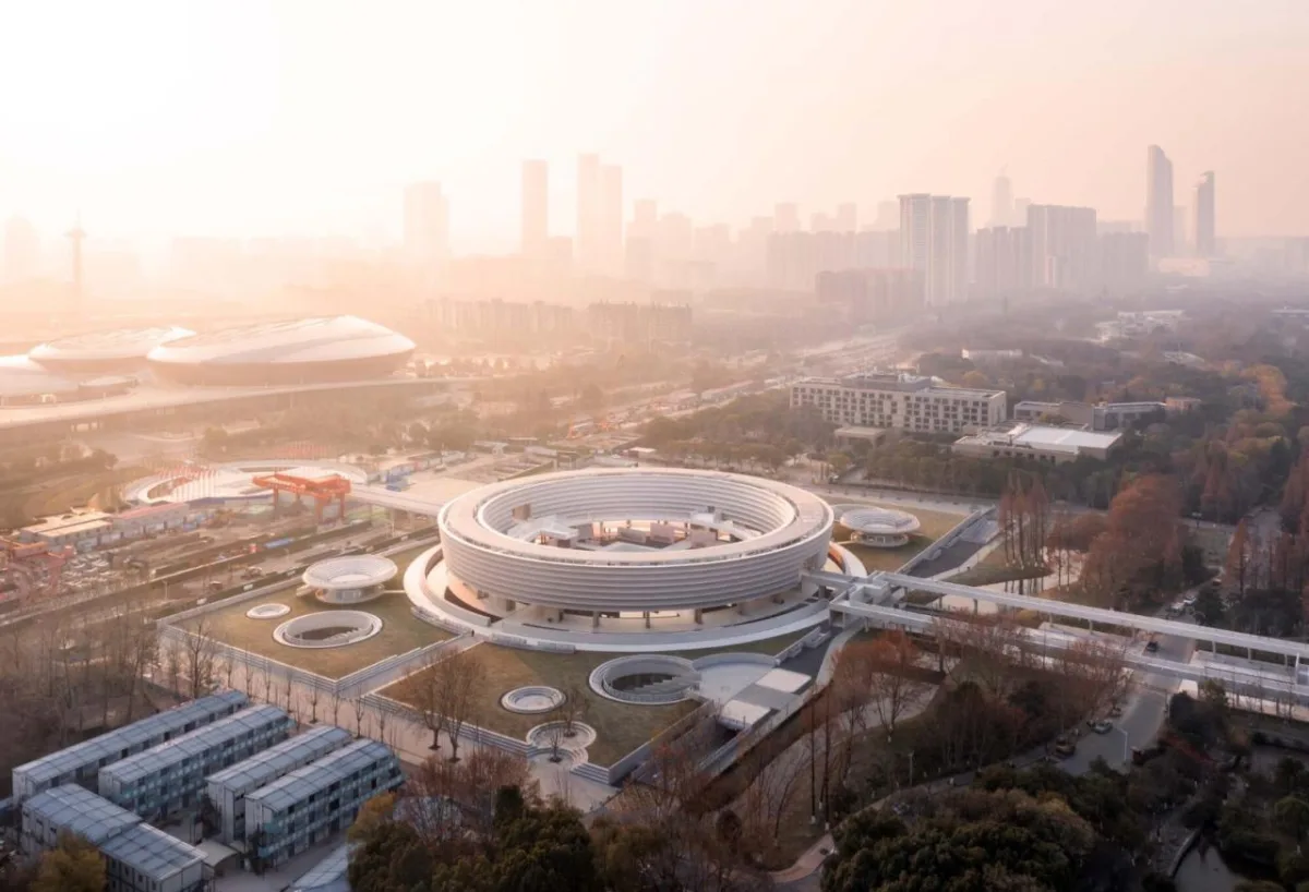 BIM建筑|南京绿博园城市客厅提升工程 / 张·雷设计研究
