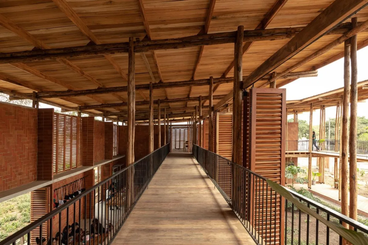 BIM建筑|织工社区生产力发展中心 / Natura Futura Arquitectura + Juan Carlos Bamba