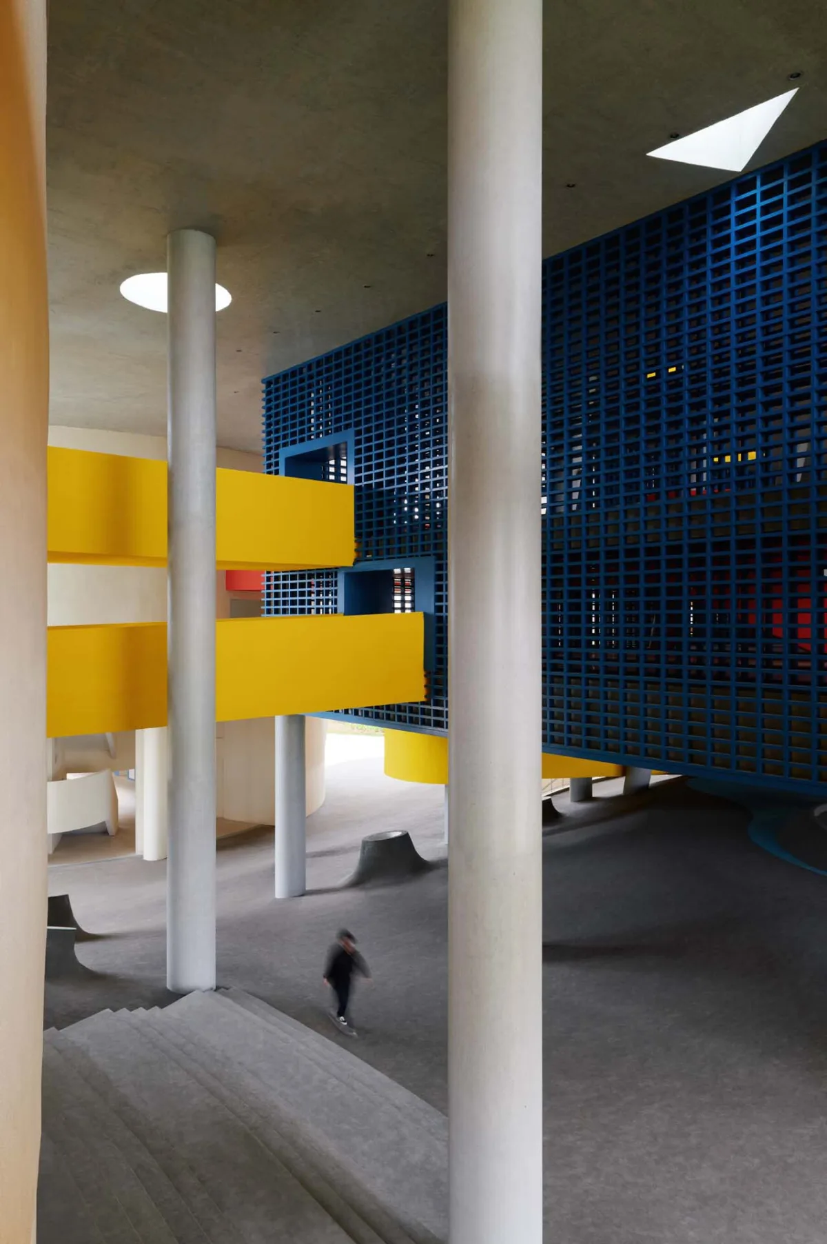 BIM建筑|海口江东寰岛实验学校 / 迹·建筑事务所