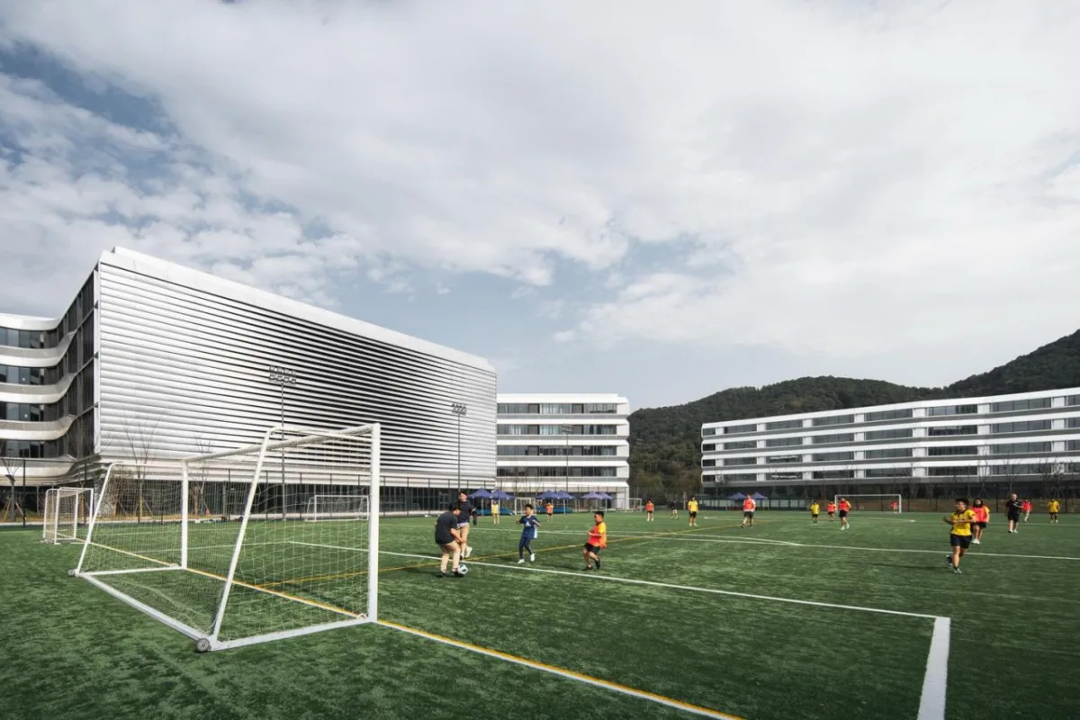 BIM建筑|Education Hub：HIS杭州国际学校 / 朱培栋-line+建筑事务所、gad