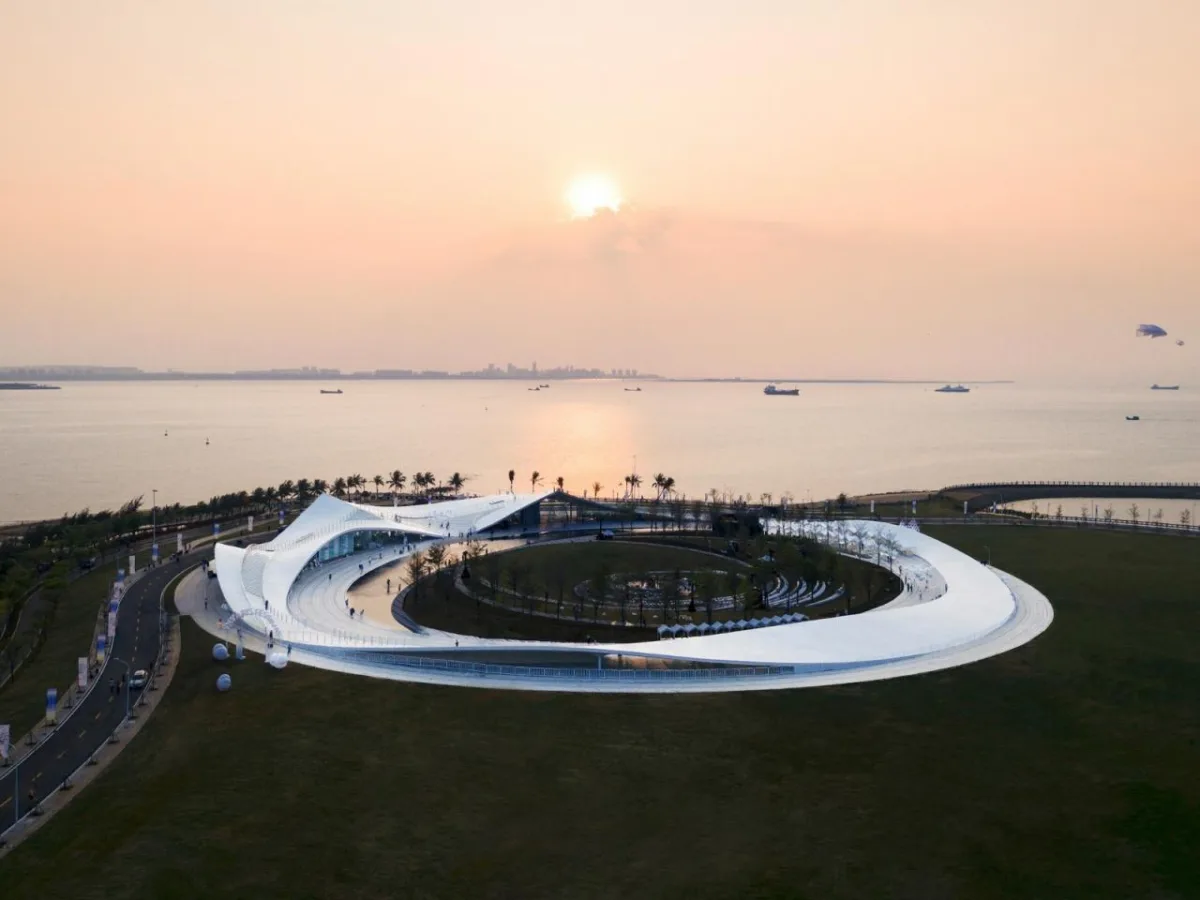 BIM建筑|天空之山，海口湾6号海滨驿站 / 藤本壮介建筑事务所