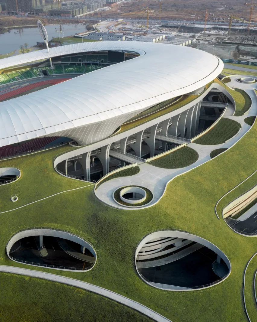 BIM建筑|MAD设计的衢州体育场建成