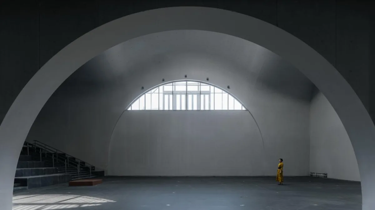 BIM建筑|全东北最大的清水混凝土巨构地下建筑：砼殿 / Wutopia Lab