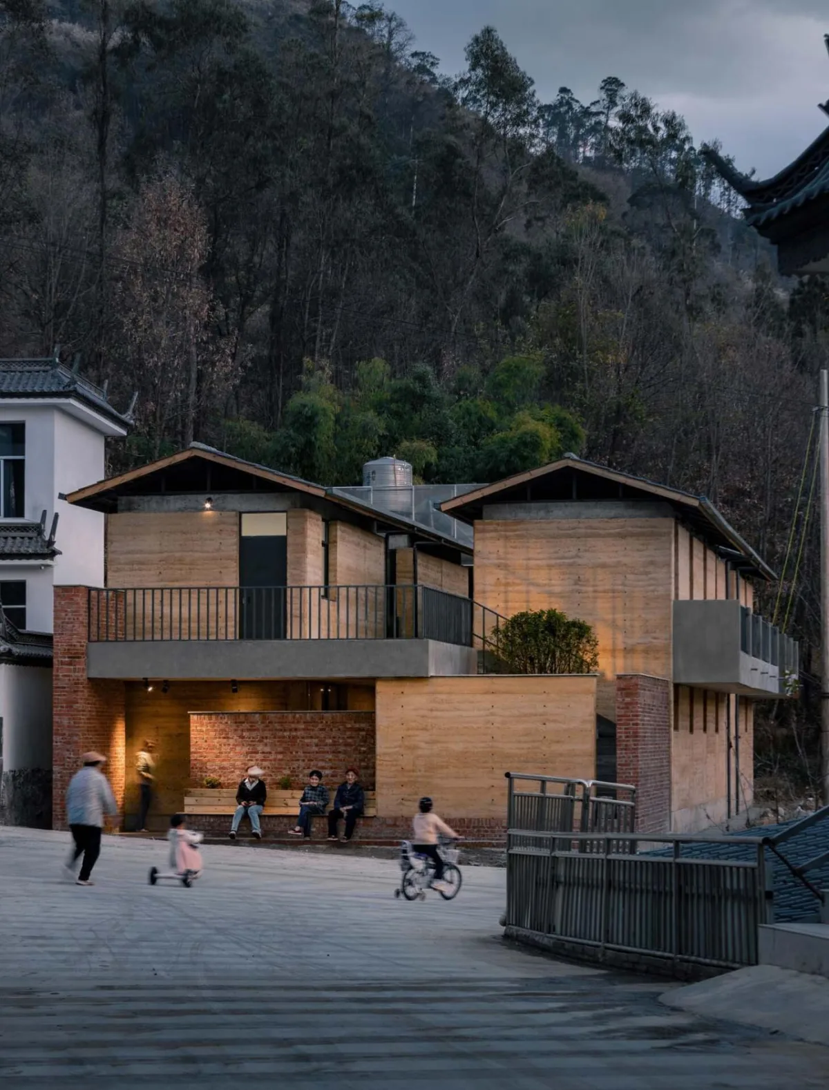 BIM建筑|乡村集合住宅 / 拾号建筑
