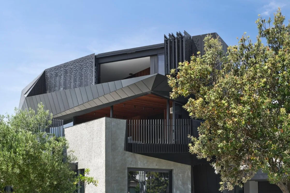 BIM建筑|戏剧化结构，哈洛德住宅 / Coy Yiontis Architects