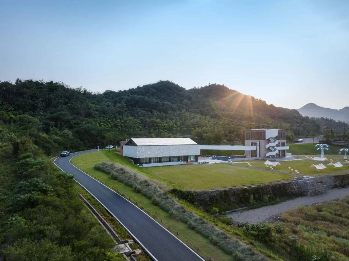 BIM建筑|余村印象青年图书馆 / 上海交通大学设计学院杜春宇团队