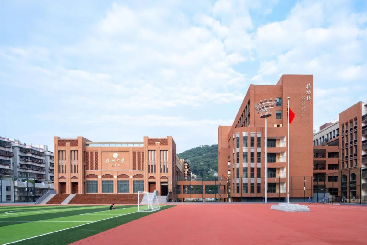 BIM建筑|深圳中学初中部 / 华艺设计
