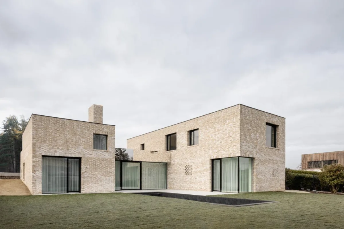 BIM建筑|独立住宅：砖房 ZáhorskéSady / ARCHITEKTI mikulaj & mikulajova
