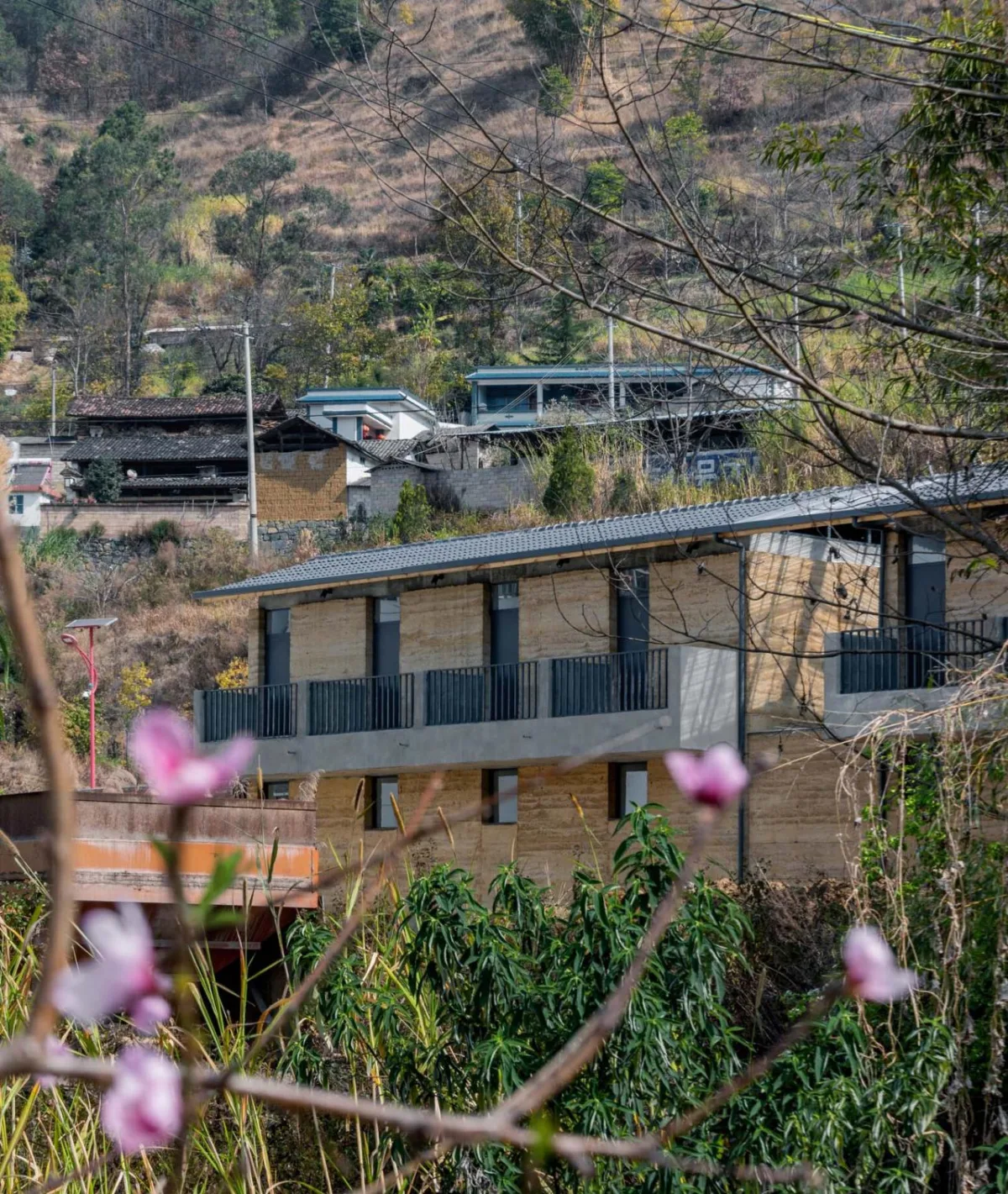 BIM建筑|乡村集合住宅 / 拾号建筑