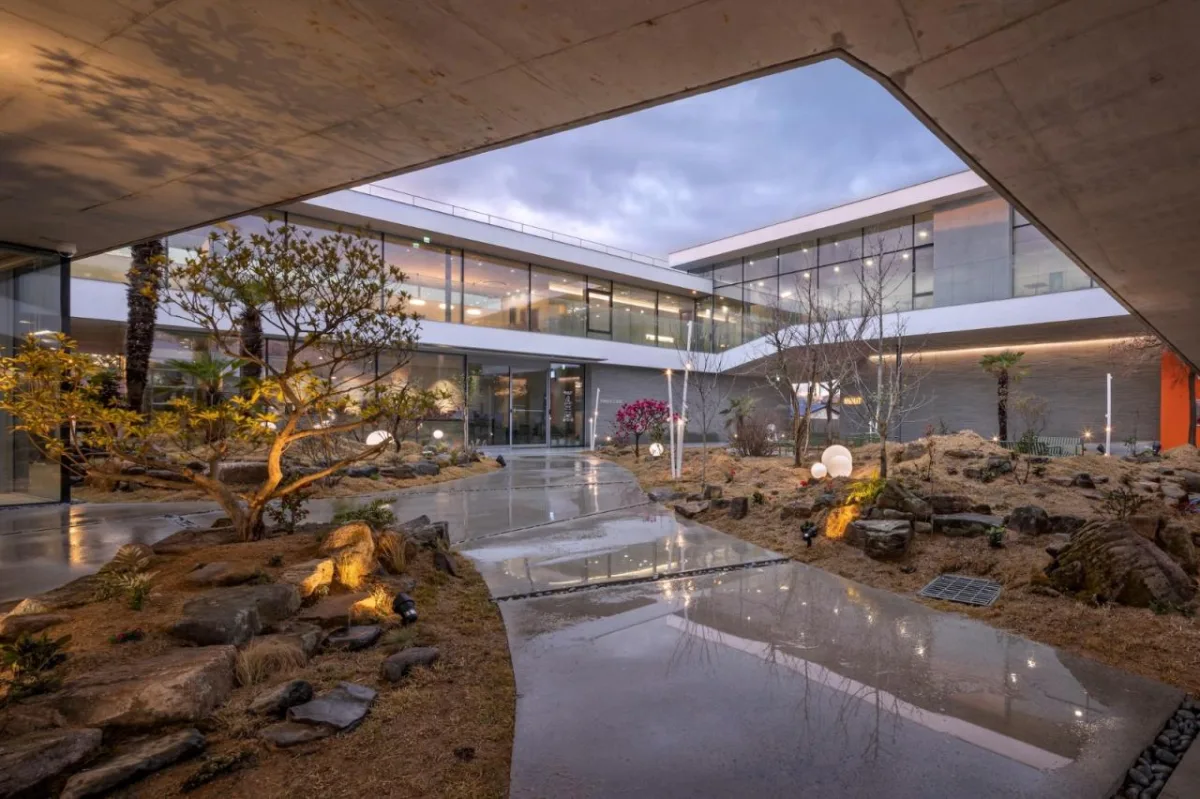 BIM建筑|Inalit 咖啡馆 / PLS Architects + Atelier MODS