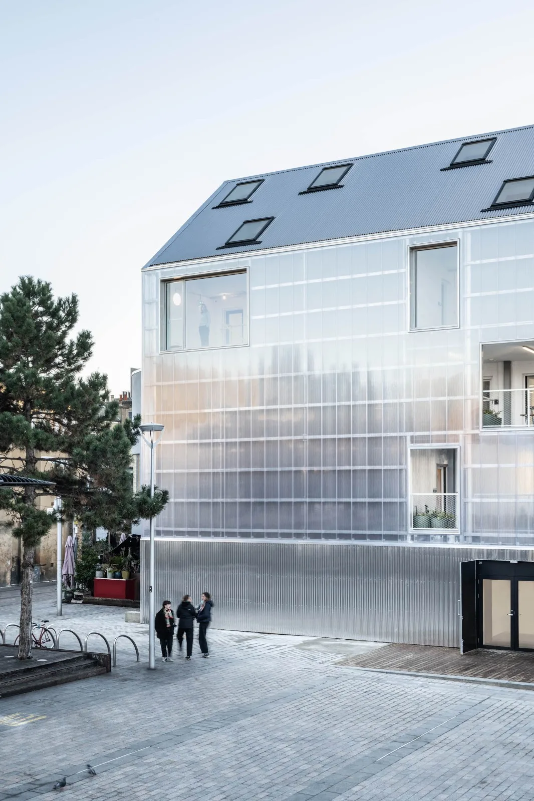 BIM建筑|商业社区，Bradbury 工厂 / [Y/N] Studio