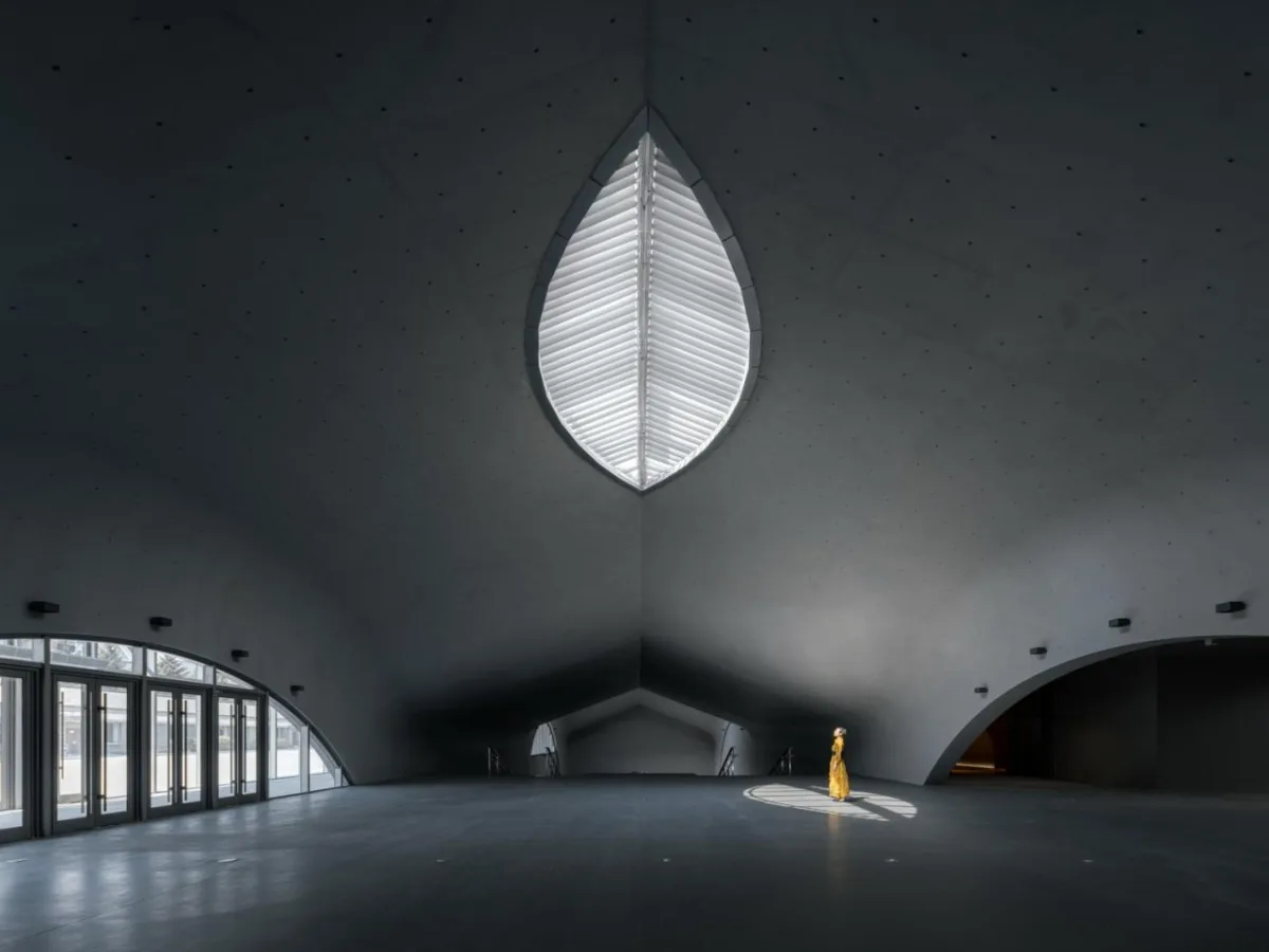 BIM建筑|全东北最大的清水混凝土巨构地下建筑：砼殿 / Wutopia Lab