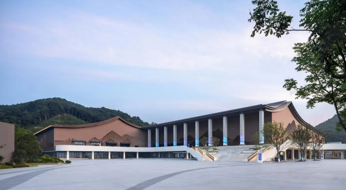 BIM建筑|富阳银湖体育中心:亚运射击射箭现代五项馆 / 浙江大学建筑设计研究院