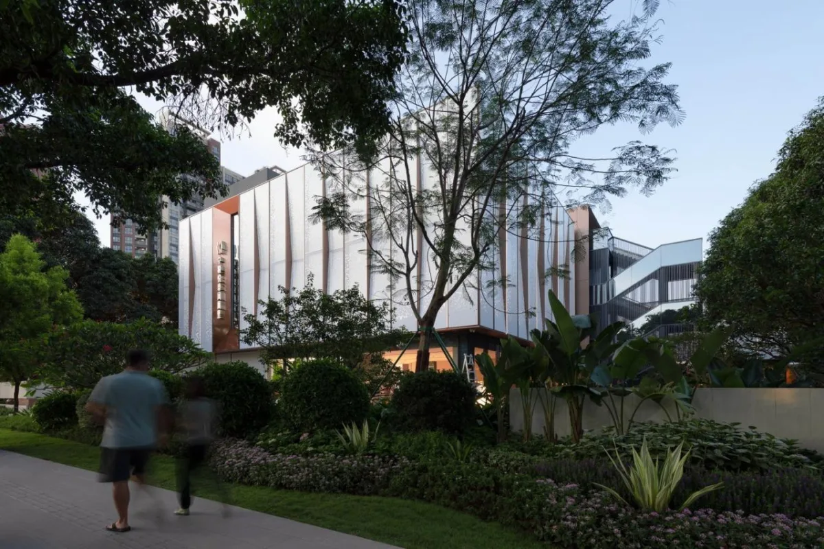 BIM建筑|绿林秘境：深圳中粮悦章凤凰里展示中心 / 柏涛设计
