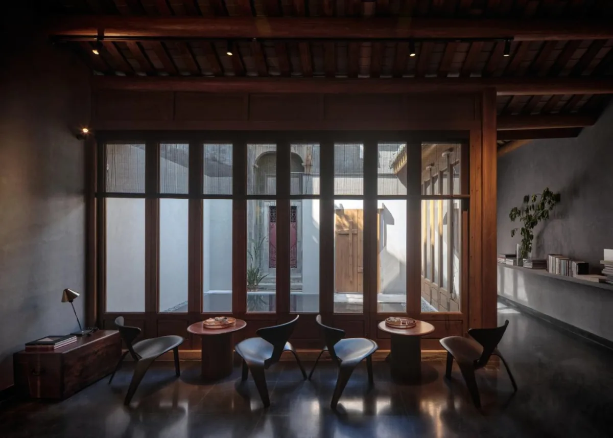 BIM建筑|潮州有熊酒店 / 以靠建筑