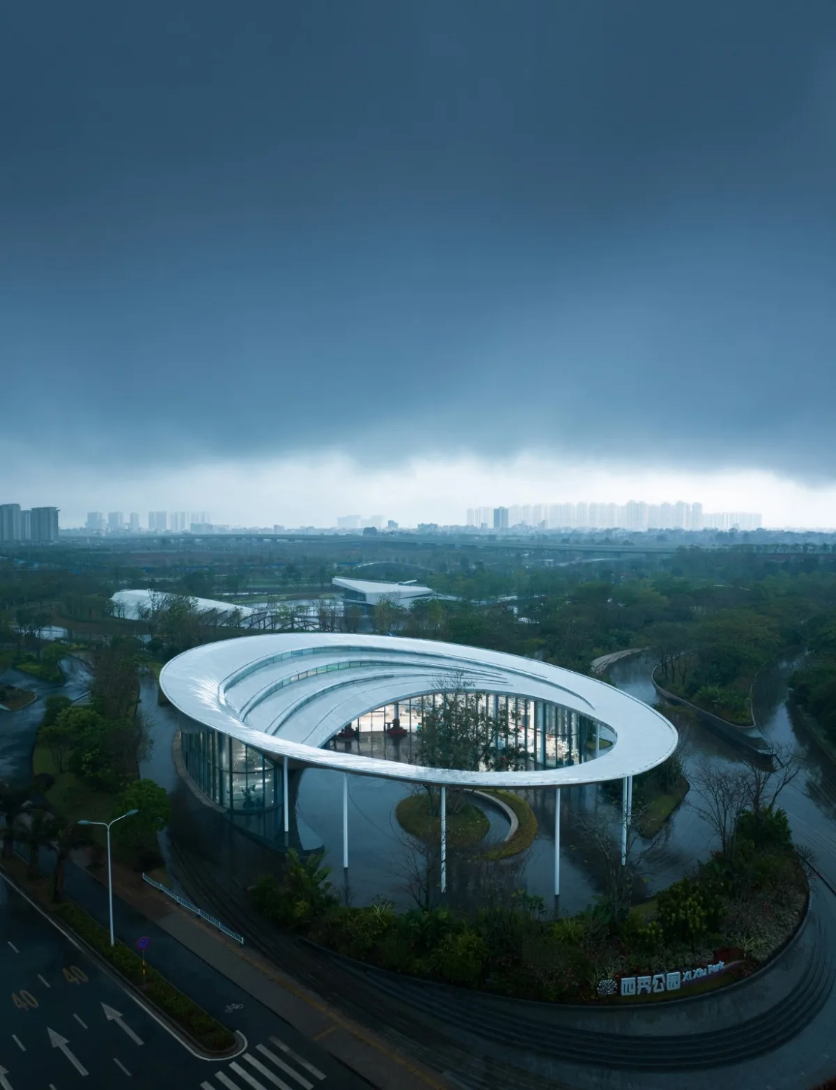 BIM建筑|海口西秀公园游客中心 / 慕达建筑