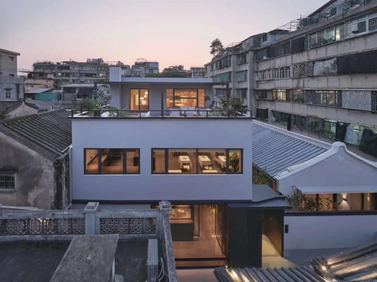 BIM建筑|潮州有熊酒店 / 以靠建筑