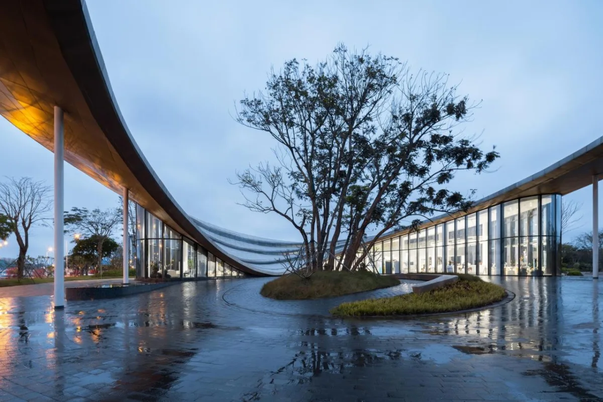 BIM建筑|海口西秀公园游客中心 / 慕达建筑
