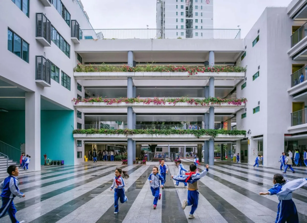 BIM建筑|学习层台—深圳福强小学 / 众建筑