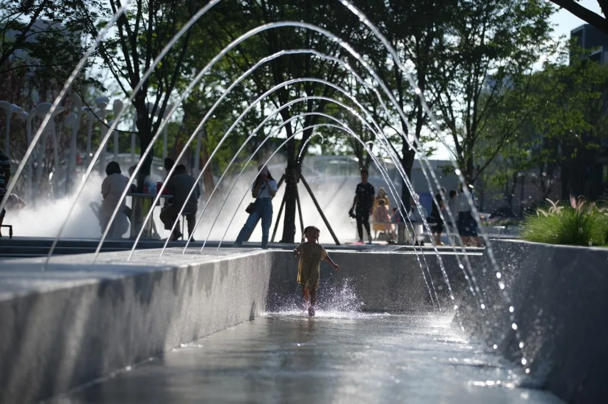 BIM建筑|景观设计：麓湖水线公园 / Lab D+H