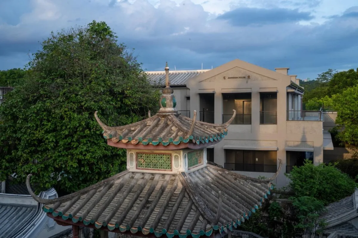 BIM建筑|潮州有熊酒店 / 以靠建筑