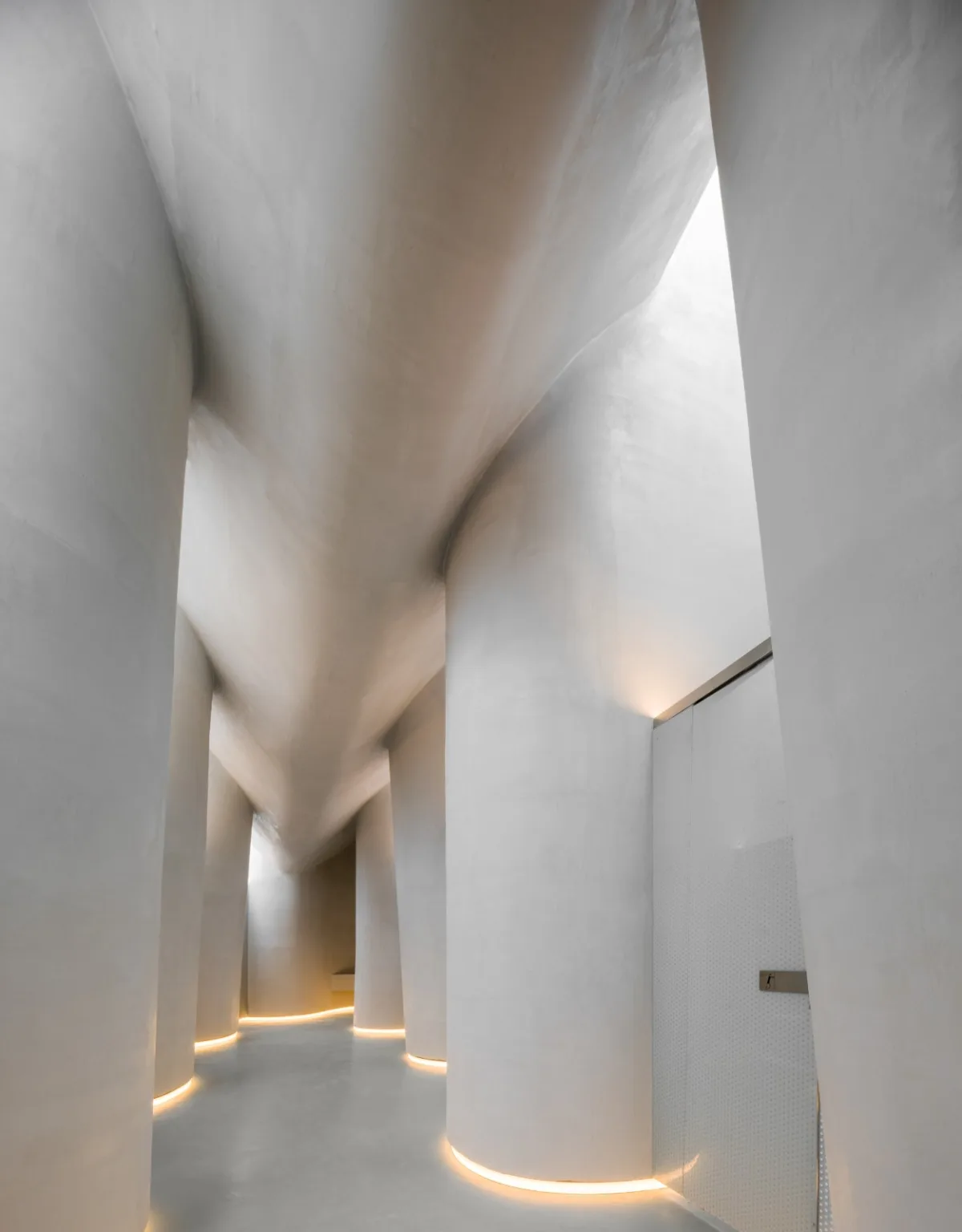 BIM建筑|天光洗手堂 / 众建筑