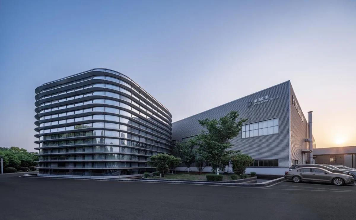 BIM建筑|苏南民营企业发展的建筑样本：航亚科技总部办公楼 / 米丈建筑