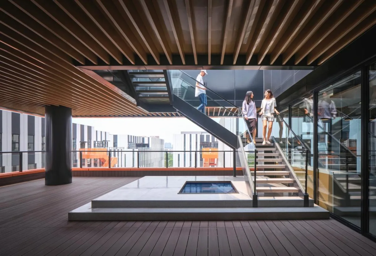 BIM建筑|跳动的色彩×微笑的曲线，园区建筑注入活力与情感：苏州新扬产业园 / FTA