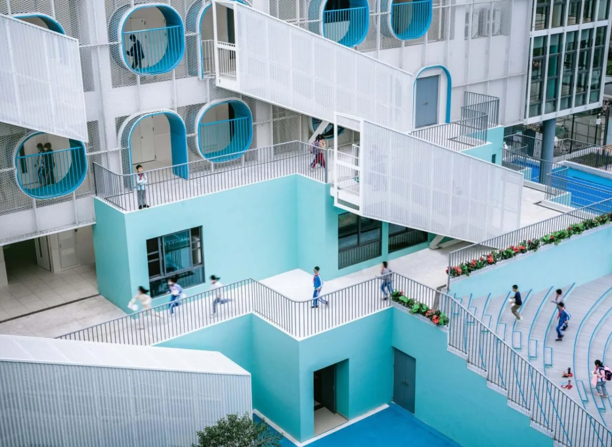 BIM建筑|学习层台—深圳福强小学 / 众建筑