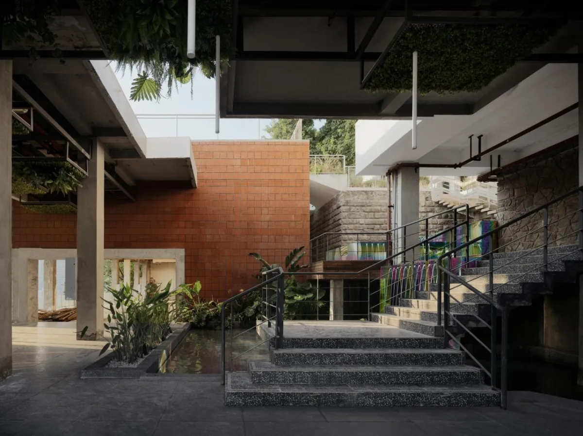 BIM建筑|东村城市天台 / 未见筑设计事务所